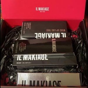 IL Makiage Kit